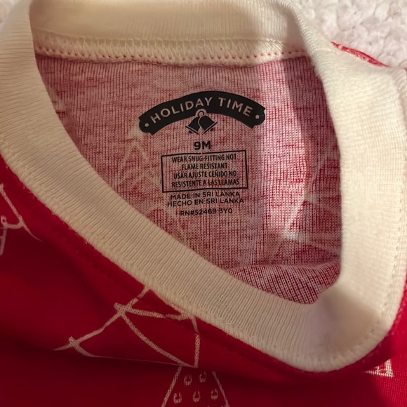 Baby Bundle - Pjs and Robe - Picture 2 of 7